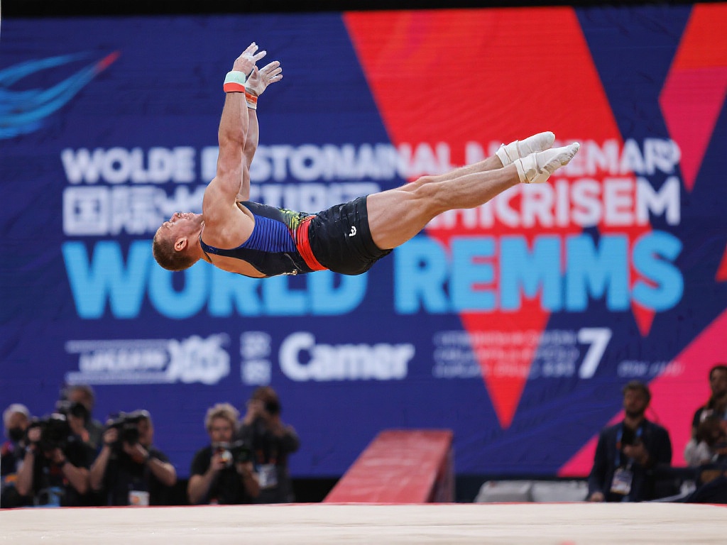 赛事的另一位焦点人物沃森也将比赛推向了高